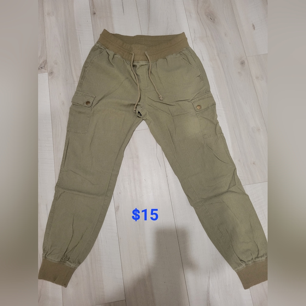 Forever 21 Joggers